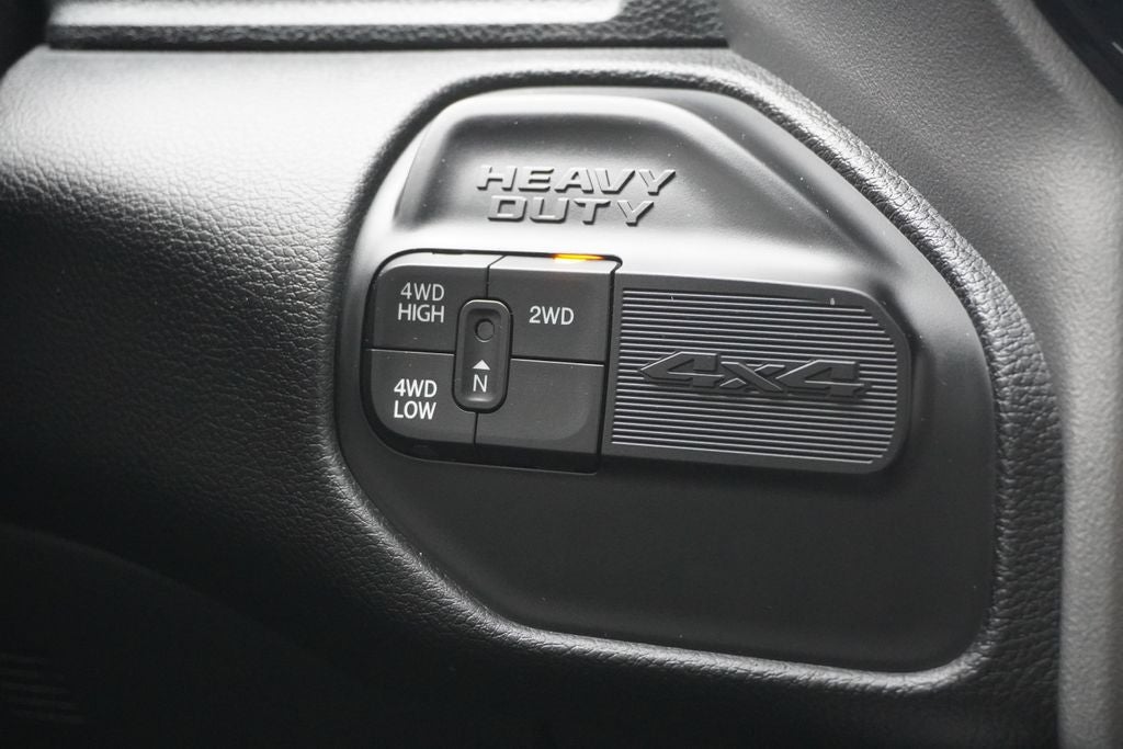 2024 RAM 3500 Big Horn Crew Cab 4x4 8' Box