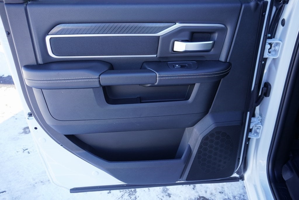 2026 RAM Ram 3500 RAM 3500 BIG HORN CREW CAB 4X4 8' BOX