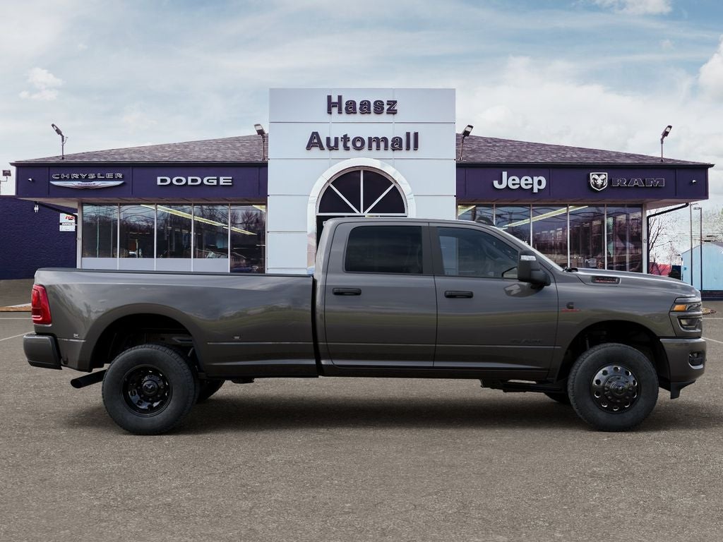 2026 RAM 3500 Big Horn Crew Cab 4x4 8' Box