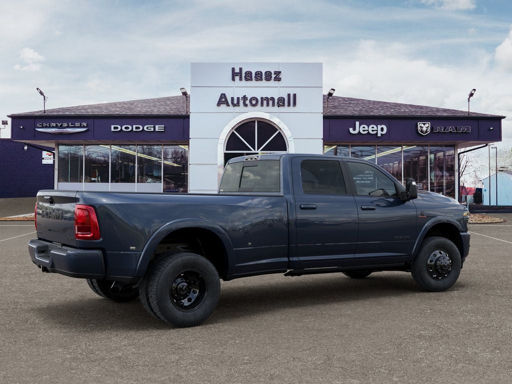2026 RAM 3500 Limited Crew Cab 4x4 8' Box