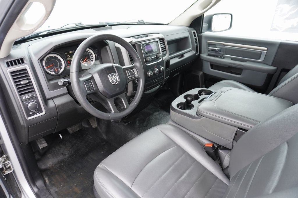 2019 RAM 1500 Classic Tradesman Regular Cab 4x2 8' Box