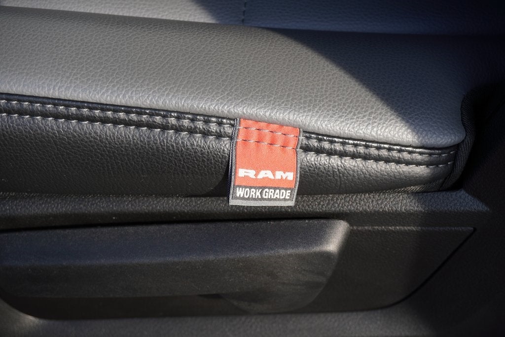 2026 RAM Ram 2500 RAM 2500 TRADESMAN REGULAR CAB 4X4 8' BOX