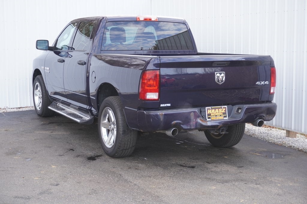 2017 RAM 1500 Express Crew Cab 4x4 5'7' Box