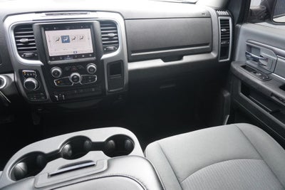 2022 RAM 1500 Classic SLT Crew Cab 4x4 5'7' Box