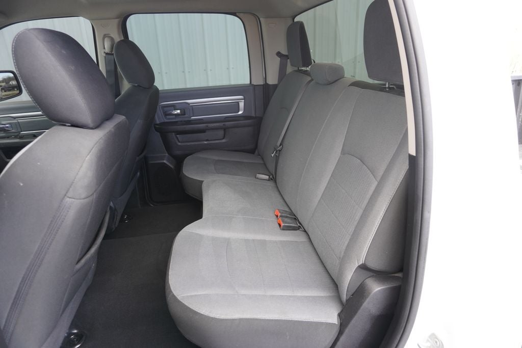 2022 RAM 1500 Classic SLT Crew Cab 4x4 5'7' Box