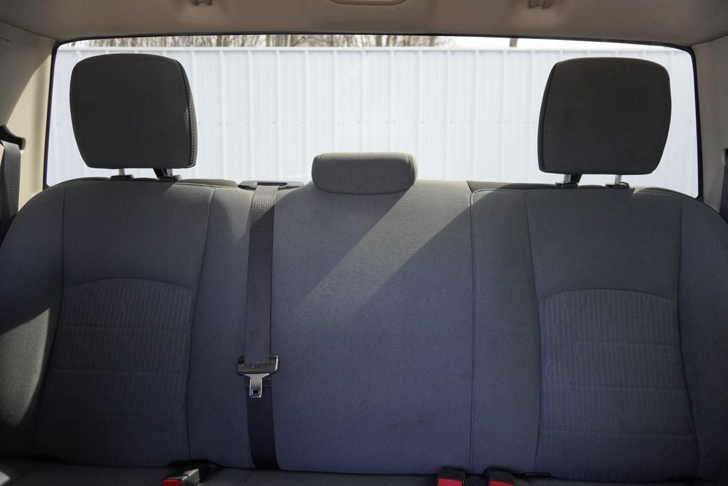 2022 RAM 1500 Classic SLT Crew Cab 4x4 5'7' Box