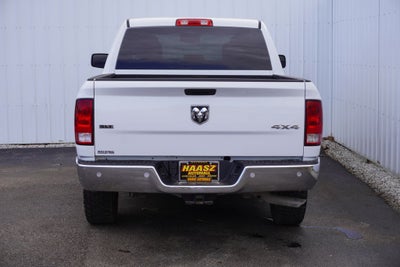 2022 RAM 1500 Classic SLT Crew Cab 4x4 5'7' Box