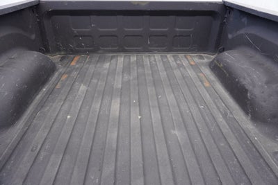 2022 RAM 1500 Classic SLT Crew Cab 4x4 5'7' Box