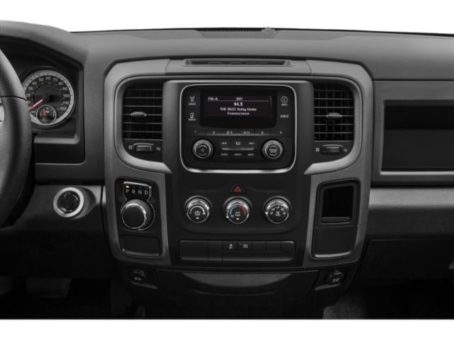 2022 RAM 1500 Classic SLT Crew Cab 4x4 5'7' Box