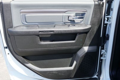 2022 RAM 1500 Classic SLT Crew Cab 4x4 5'7' Box