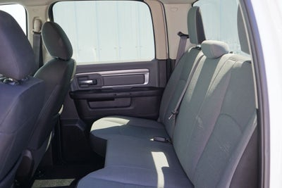 2022 RAM 1500 Classic SLT Crew Cab 4x4 5'7' Box
