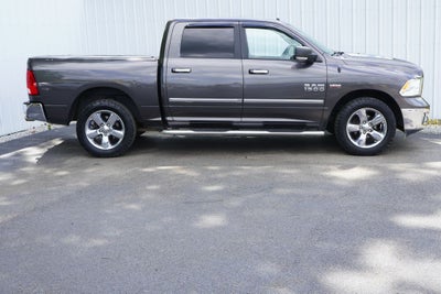 2017 RAM 1500 Big Horn Crew Cab 4x4 5'7' Box