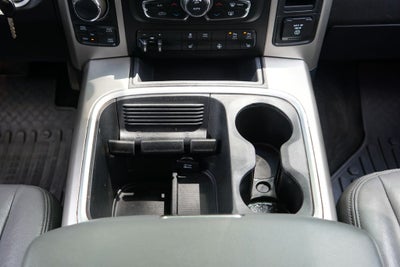 2017 RAM 1500 Big Horn Crew Cab 4x4 5'7' Box