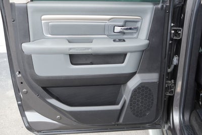 2017 RAM 1500 Big Horn Crew Cab 4x4 5'7' Box
