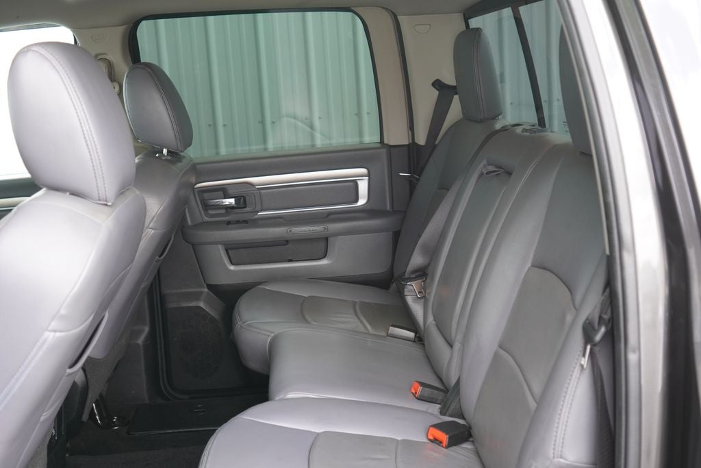 2017 RAM 1500 Big Horn Crew Cab 4x4 5'7' Box