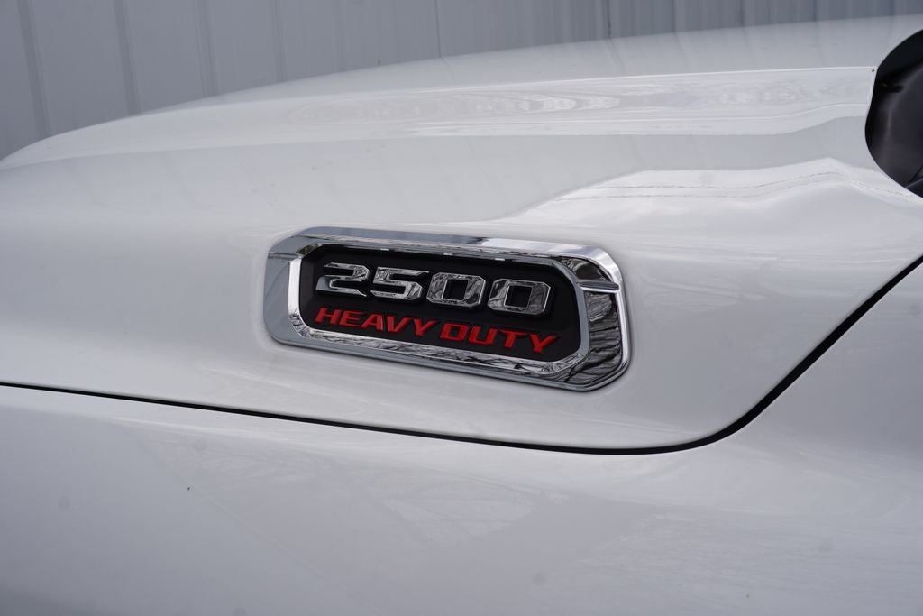 2021 RAM 2500 Tradesman Crew Cab 4x4 6'4' Box