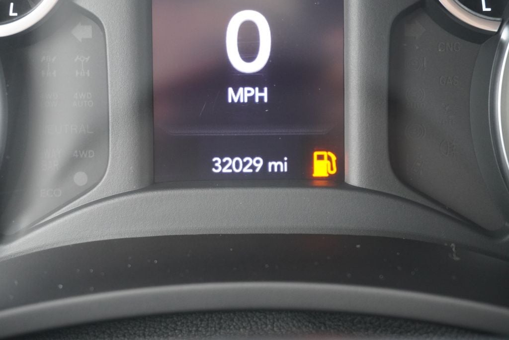 2021 RAM 2500 Tradesman Crew Cab 4x4 6'4' Box