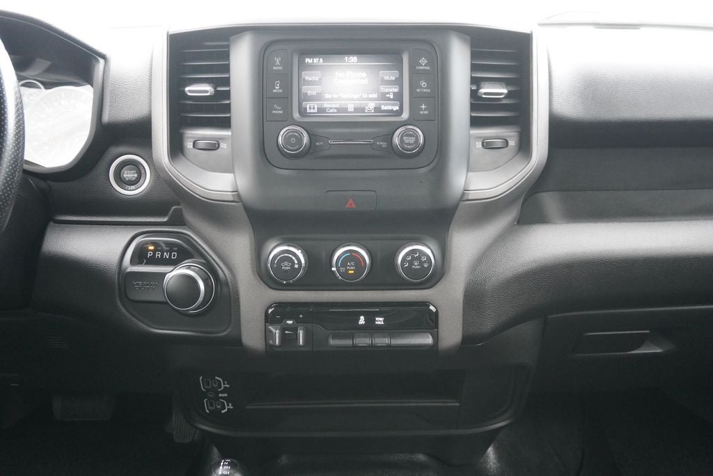 2021 RAM 2500 Tradesman Crew Cab 4x4 6'4' Box