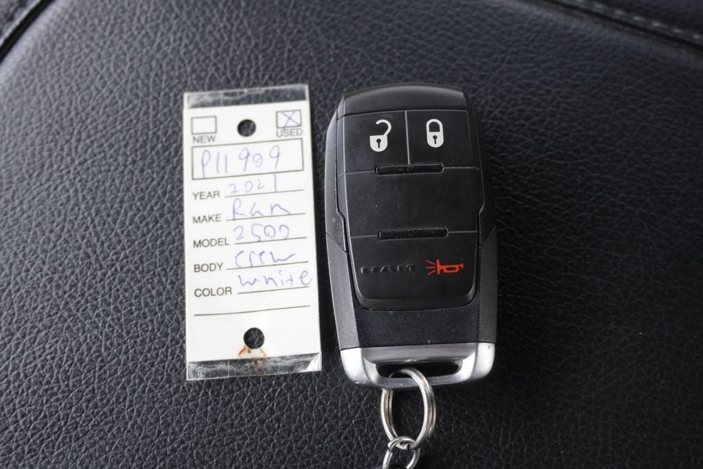 2021 RAM 2500 Tradesman Crew Cab 4x4 6'4' Box