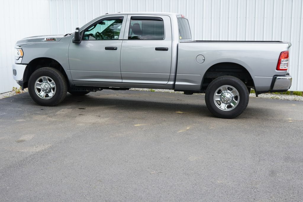 2024 RAM 2500 Tradesman Crew Cab 4x4 6'4' Box