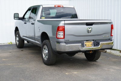 2024 RAM 2500 Tradesman Crew Cab 4x4 6'4' Box