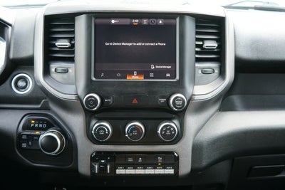 2022 RAM 2500 Tradesman Crew Cab 4x4 6'4' Box