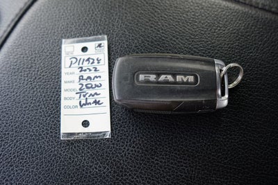 2022 RAM 2500 Tradesman Crew Cab 4x4 6'4' Box