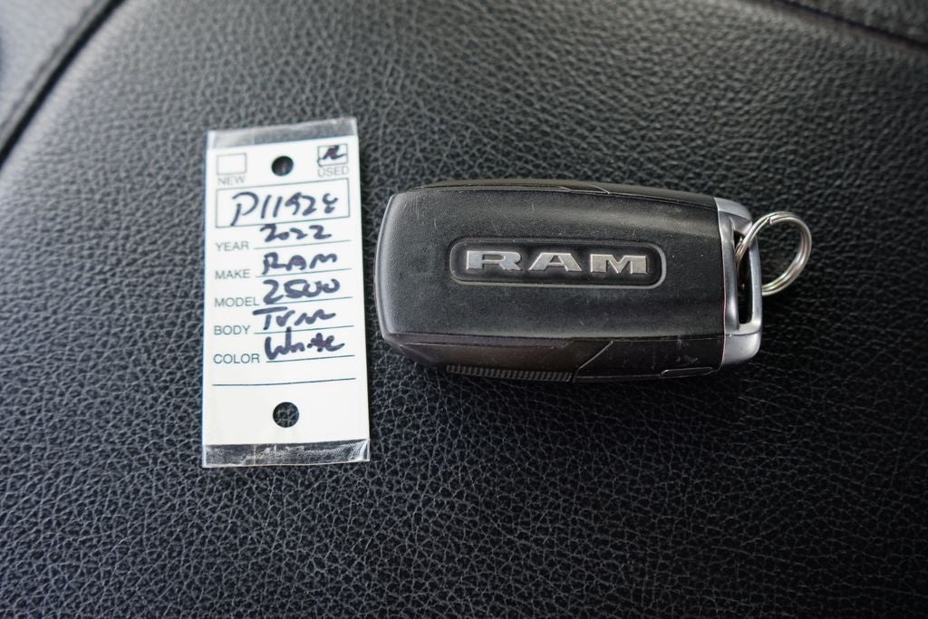 2022 RAM 2500 Tradesman Crew Cab 4x4 6'4' Box
