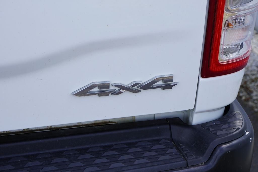 2022 RAM 2500 Tradesman Crew Cab 4x4 6'4' Box