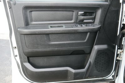 2022 RAM 2500 Tradesman Crew Cab 4x4 6'4' Box