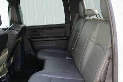 2022 RAM 2500 Tradesman Crew Cab 4x4 6'4' Box