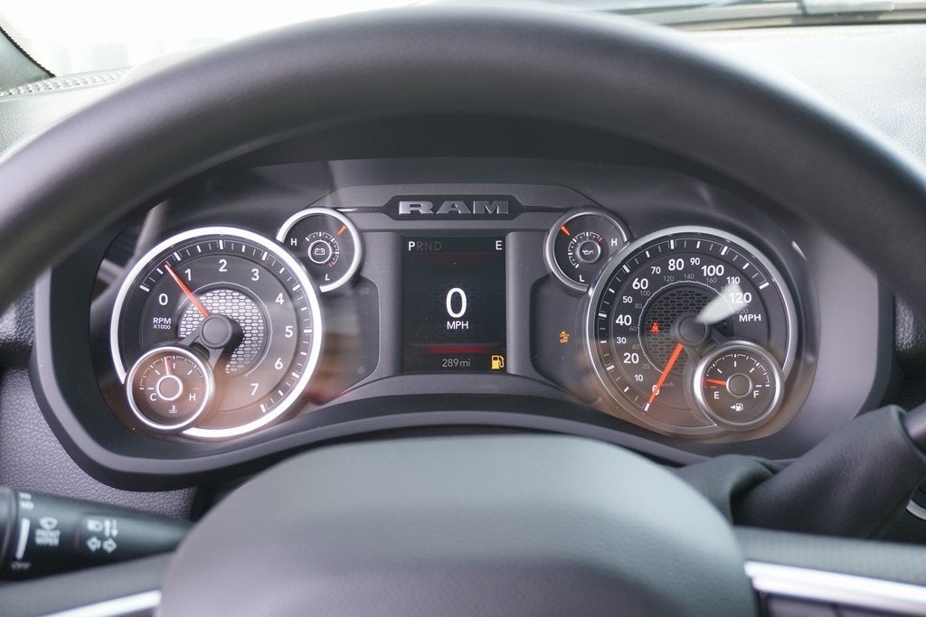 2026 RAM Ram 2500 RAM 2500 BLACK EXPRESS CREW CAB 4X4 6'4' BOX