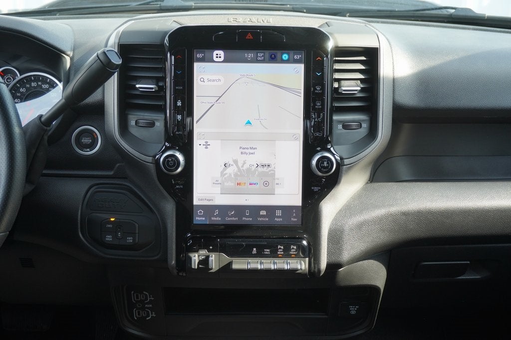 2026 RAM Ram 2500 RAM 2500 BLACK EXPRESS CREW CAB 4X4 6'4' BOX