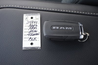 2026 RAM Ram 2500 RAM 2500 BLACK EXPRESS CREW CAB 4X4 6'4' BOX