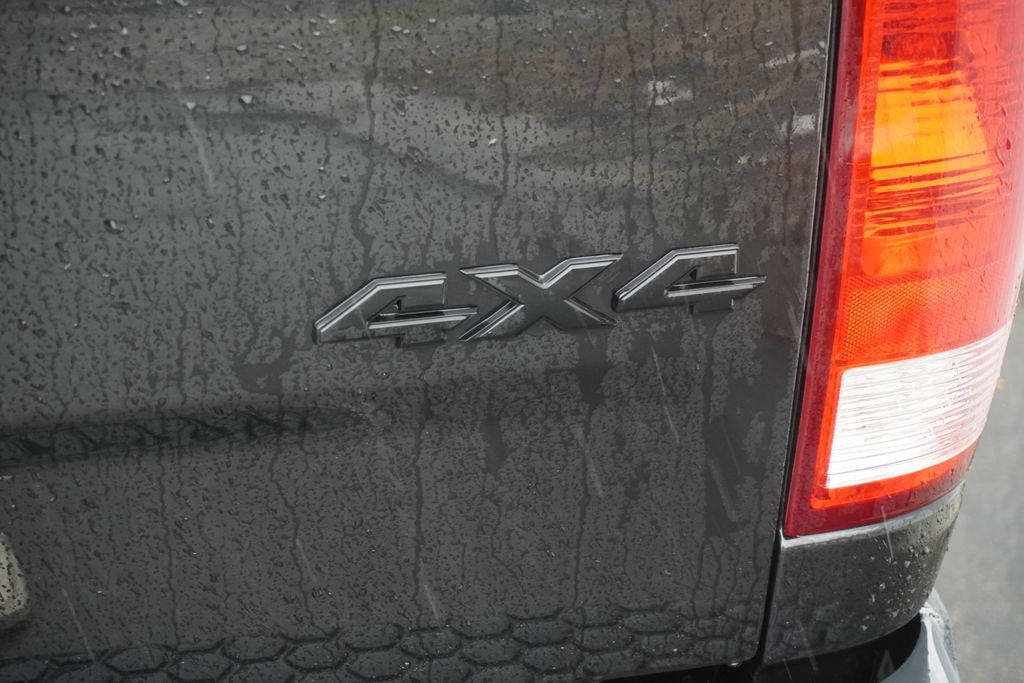 2018 RAM 2500 Big Horn Crew Cab 4x4 6'4' Box