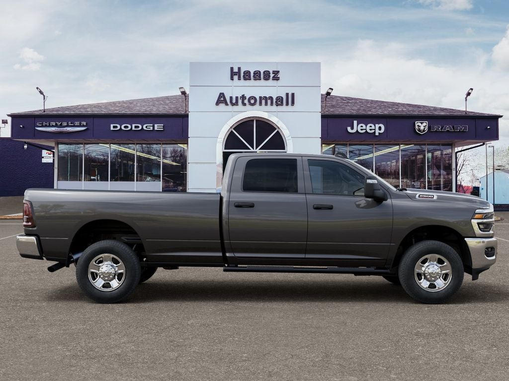 2026 RAM 2500 Tradesman Crew Cab 4x4 8' Box