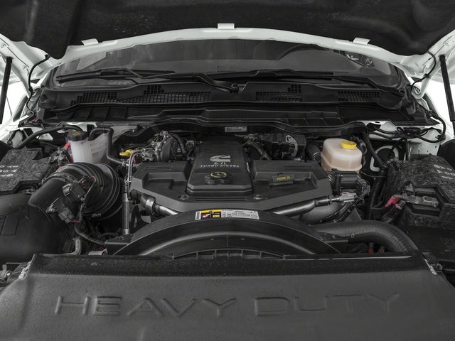 2017 RAM 2500 Big Horn Crew Cab 4x4 8' Box