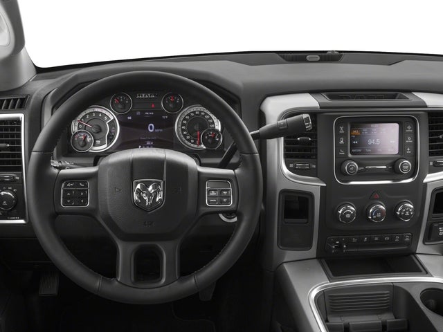 2017 RAM 2500 Big Horn Crew Cab 4x4 8' Box