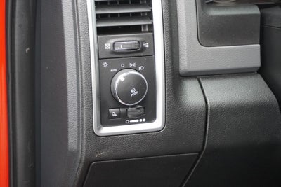 2017 RAM 2500 Big Horn Crew Cab 4x4 8' Box