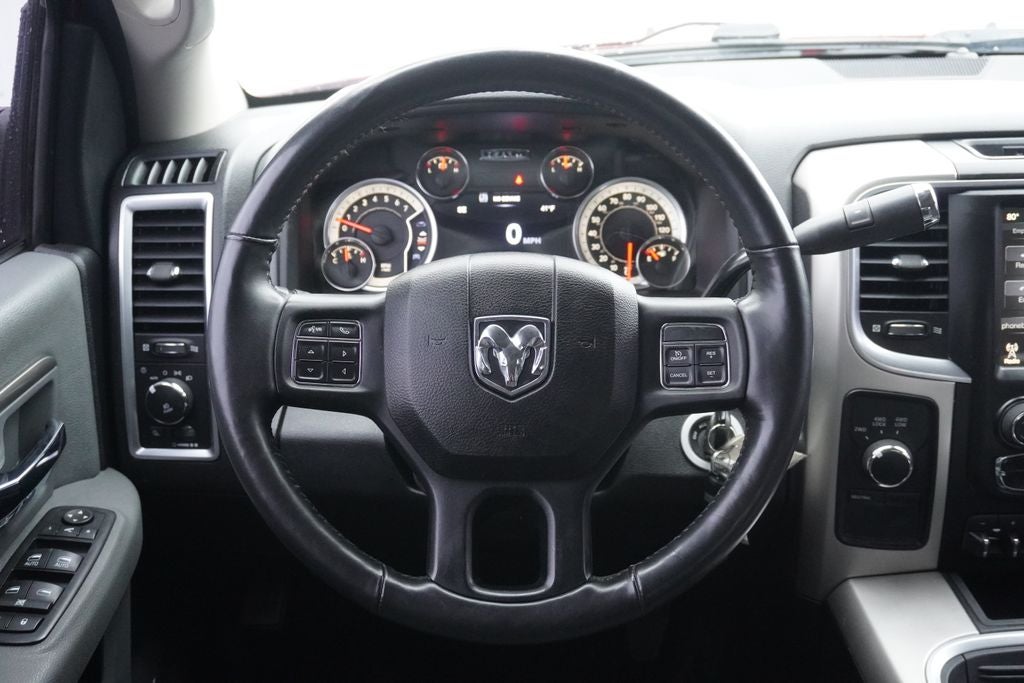 2017 RAM 2500 Big Horn Crew Cab 4x4 8' Box