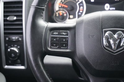 2017 RAM 2500 Big Horn Crew Cab 4x4 8' Box