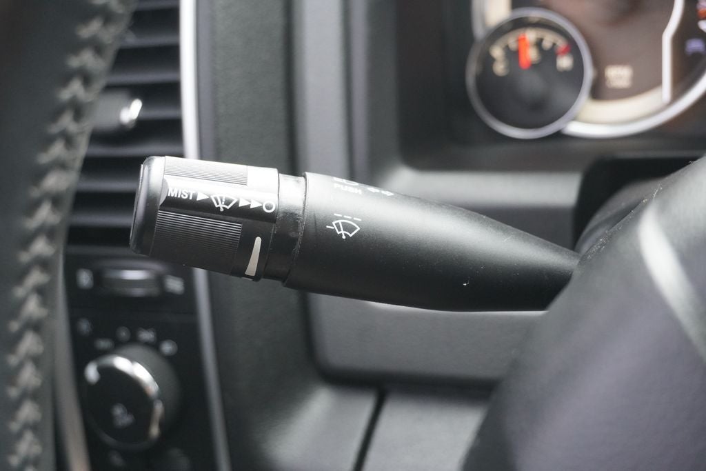 2017 RAM 2500 Big Horn Crew Cab 4x4 8' Box