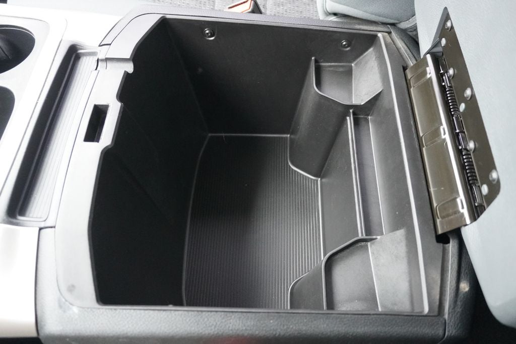 2017 RAM 2500 Big Horn Crew Cab 4x4 8' Box