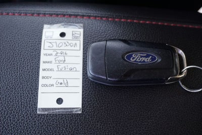 2016 Ford Fusion SE