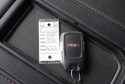 2020 GMC Sierra 1500 4WD Crew Cab Short Box AT4