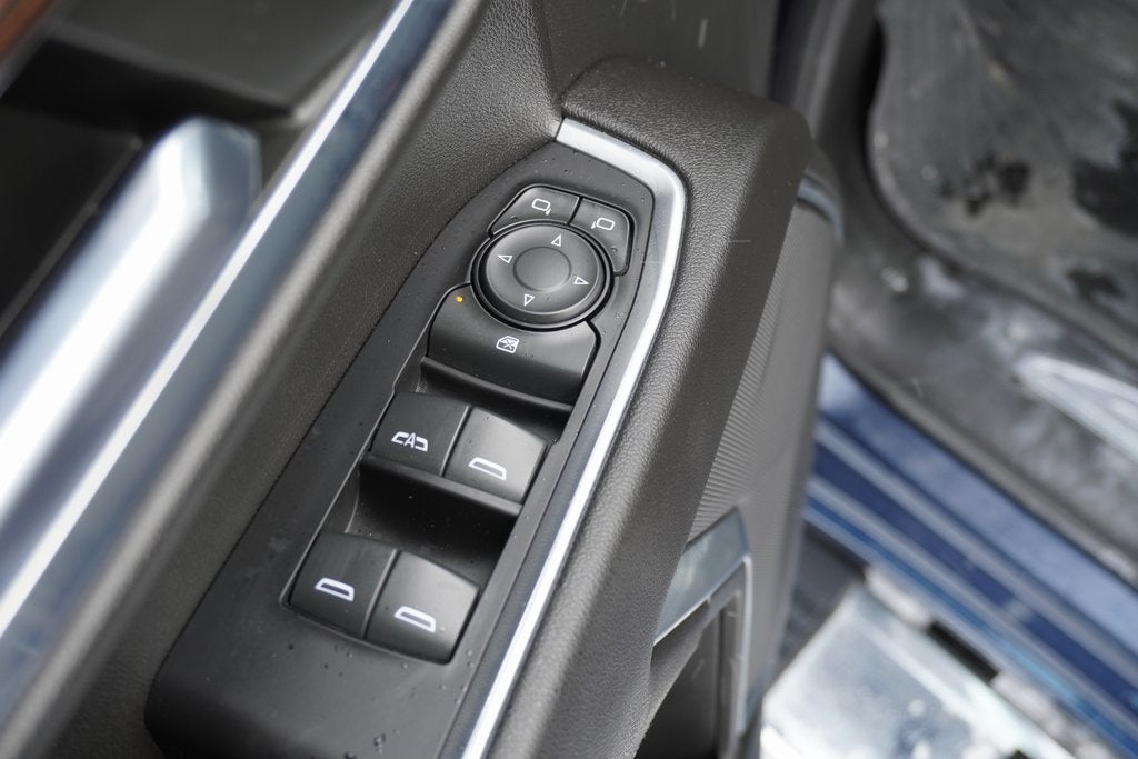 2022 GMC Sierra 1500 4WD Crew Cab Short Box SLE