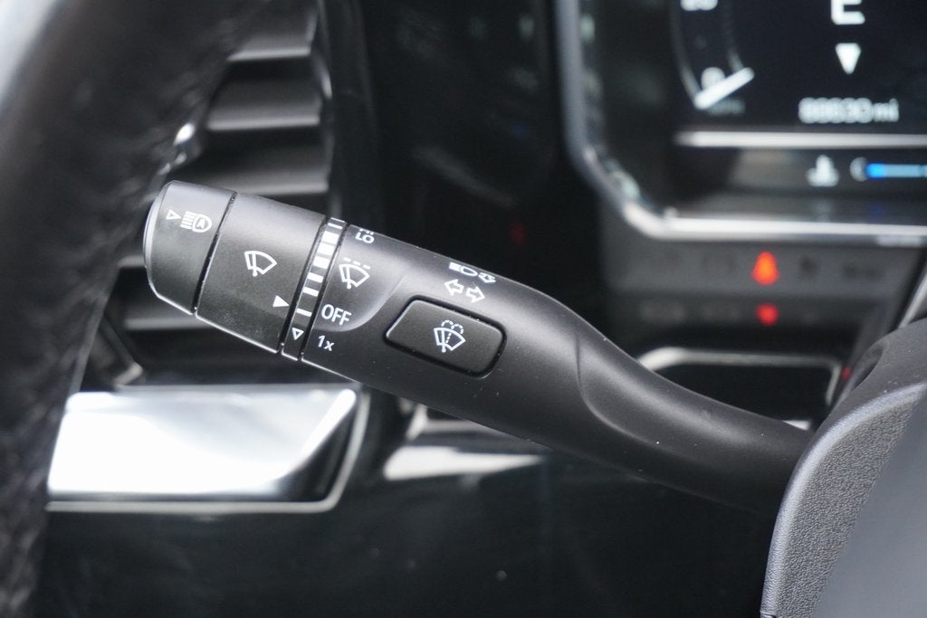 2022 GMC Sierra 1500 4WD Crew Cab Short Box SLE