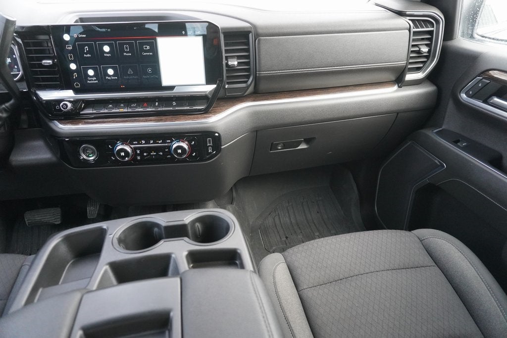 2022 GMC Sierra 1500 4WD Crew Cab Short Box SLE