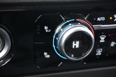 2022 GMC Sierra 1500 4WD Crew Cab Short Box SLE