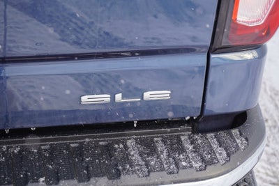 2022 GMC Sierra 1500 4WD Crew Cab Short Box SLE